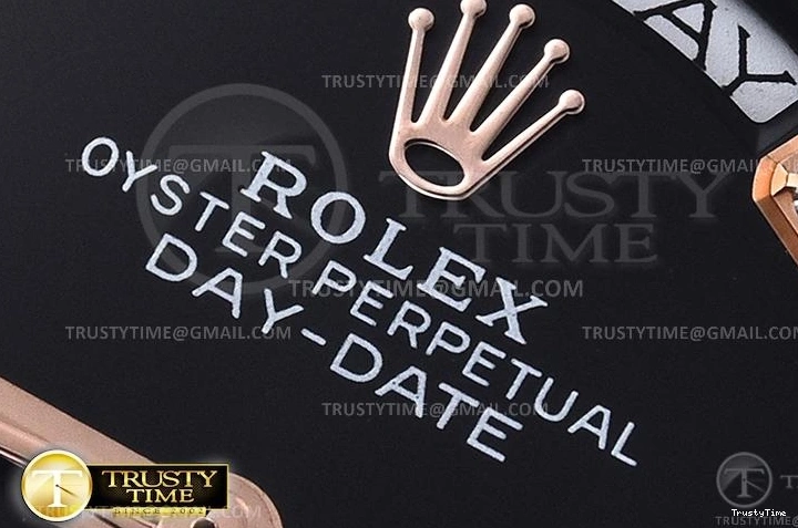 1113 RDD0219H – DayDate 36mm ComfortFit 694